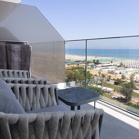 Hotel Sporting Римини Екстериор снимка