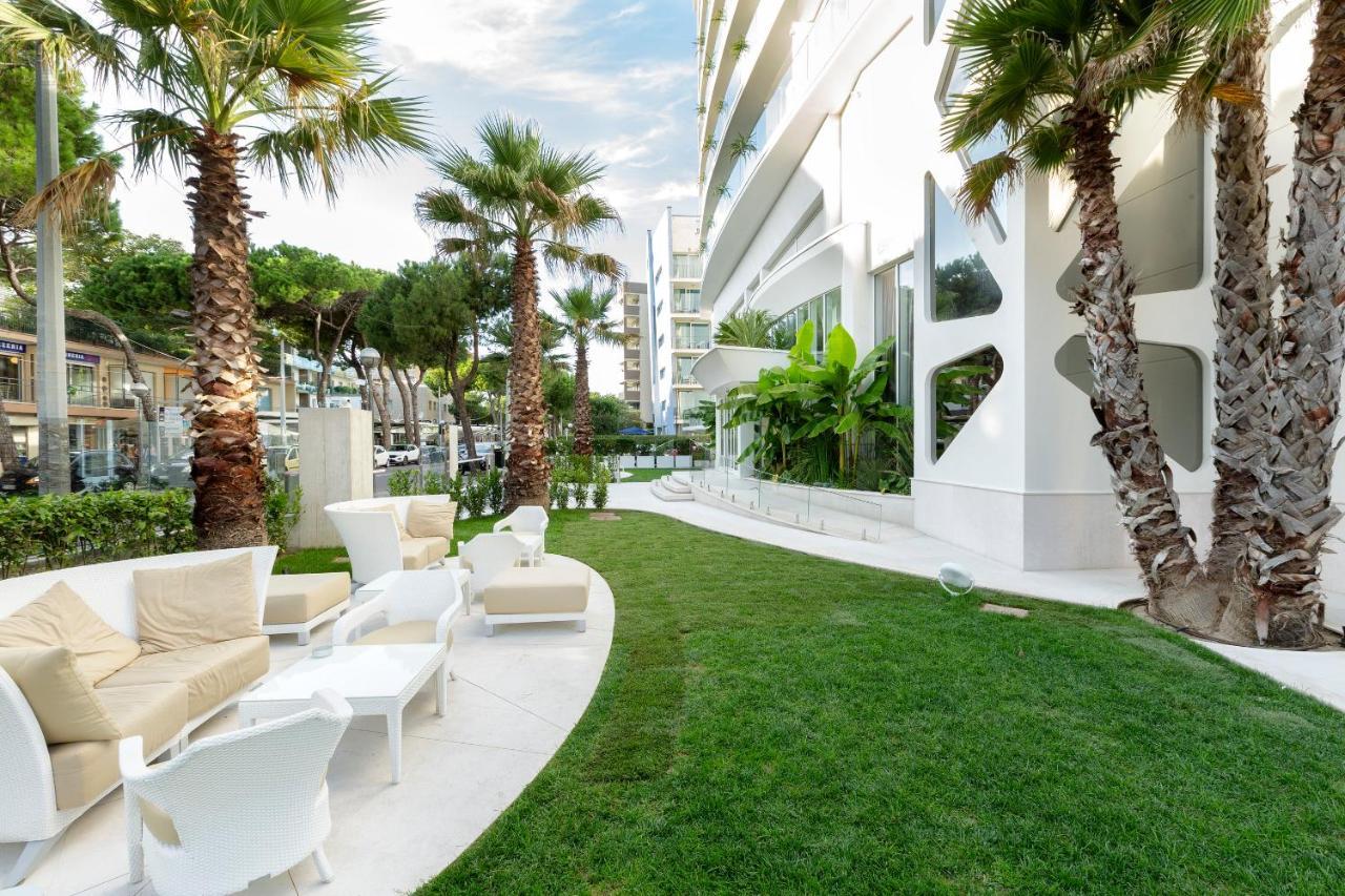 Hotel Sporting Римини Екстериор снимка