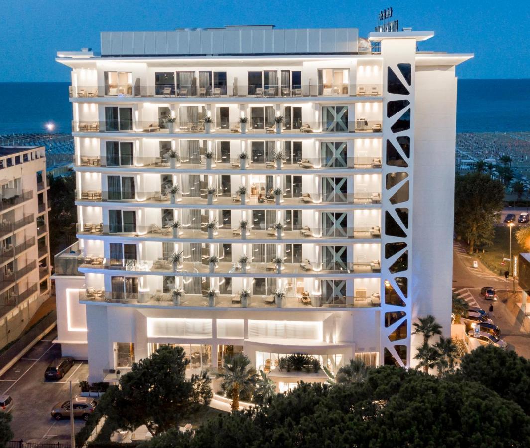 Hotel Sporting Римини Екстериор снимка