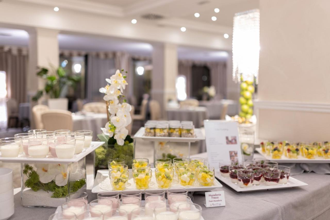 Hotel Sporting Римини Екстериор снимка