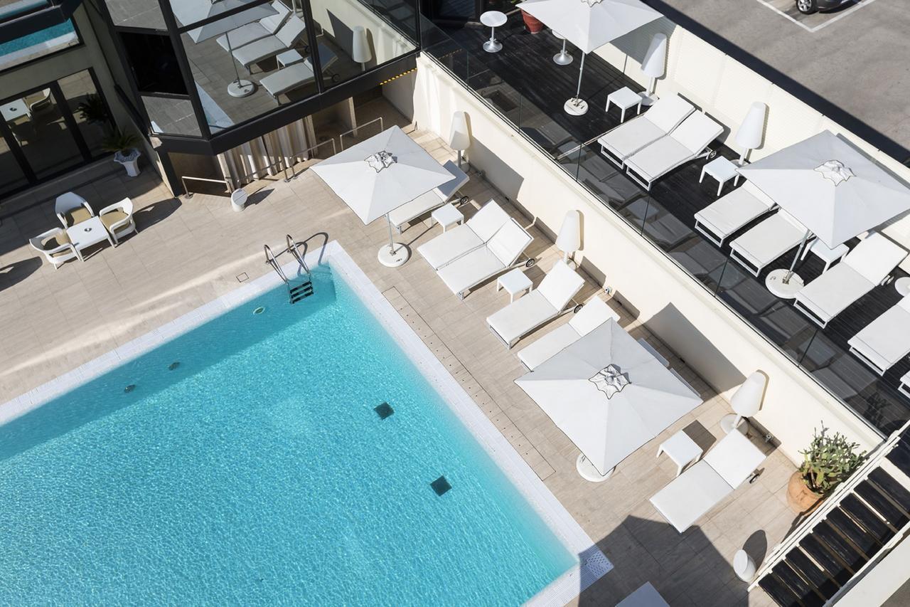 Hotel Sporting Римини Екстериор снимка