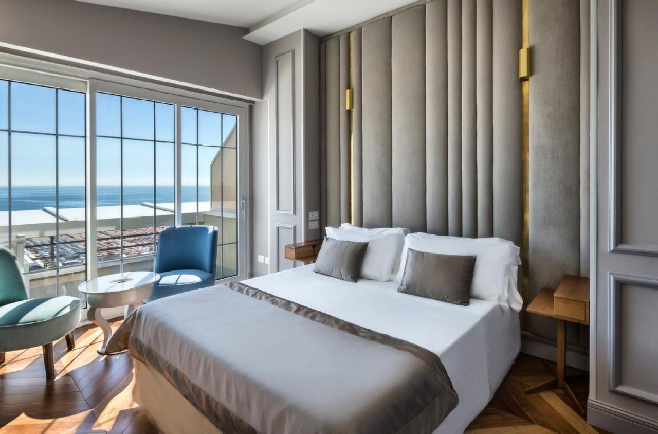 Hotel Sporting Римини Екстериор снимка