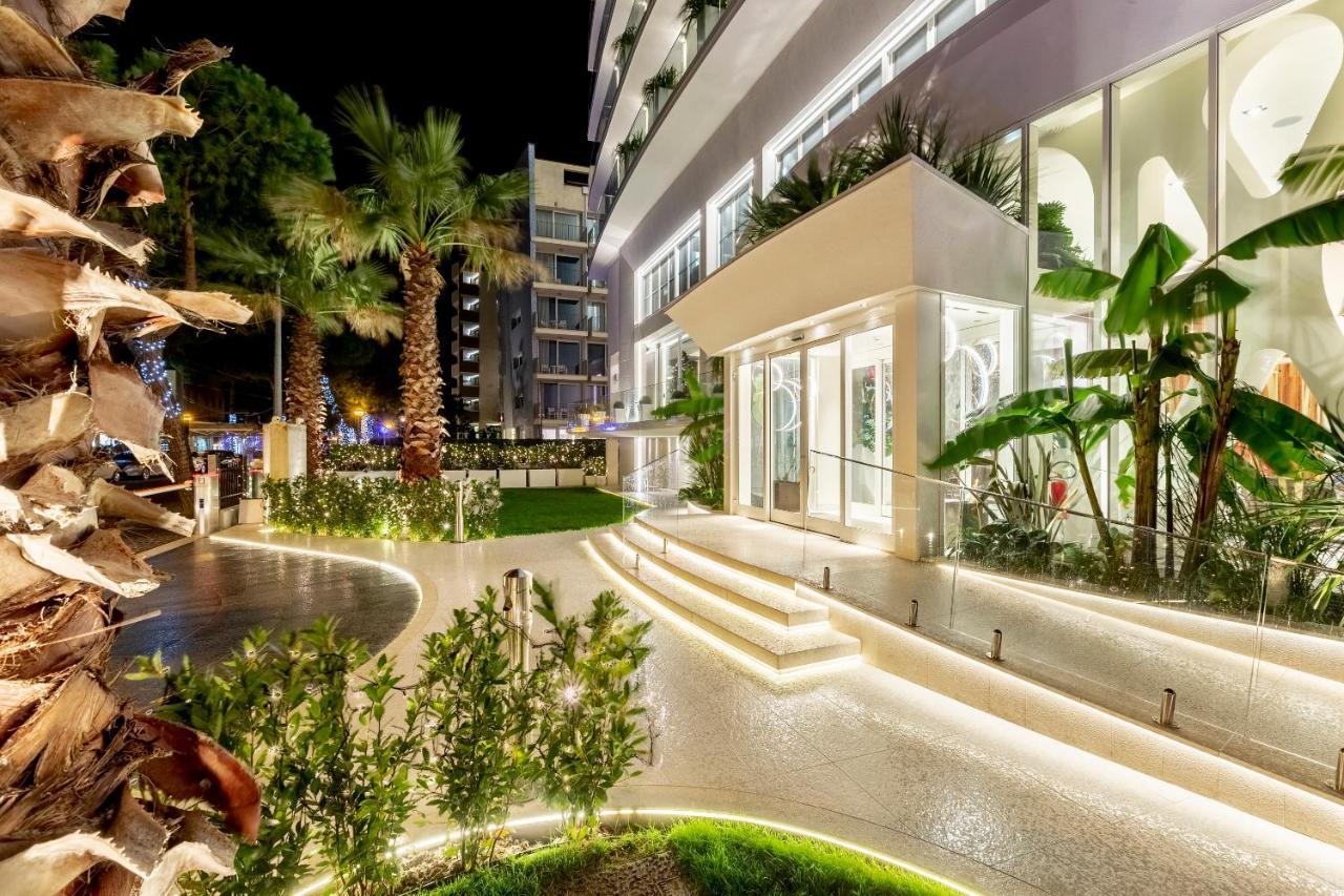 Hotel Sporting Римини Екстериор снимка